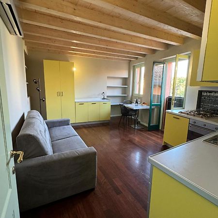 Splendid Apartment Дезенцано-дель-Гарда Экстерьер фото